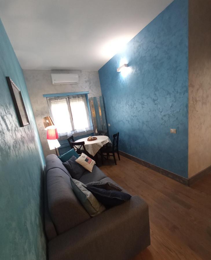 C&E Suites Roma Лідо-ді-Остія Екстер'єр фото